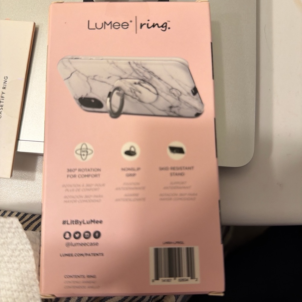 LuMee Marble Design Phone Ring - Picture 2 of 3